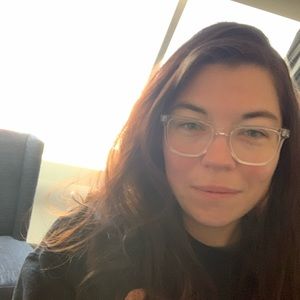 Meet your Posher, Lindsey